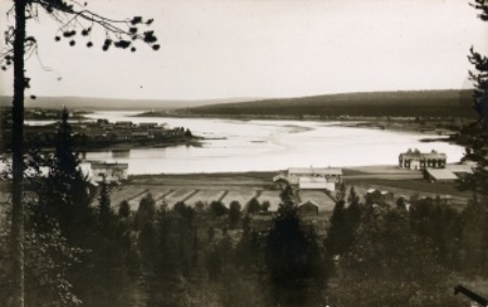 Kemijoki Rovaniemen kohdalla etel�st� p�in katsottuna. Kuva: Museovirasto.