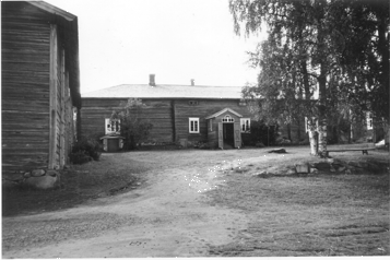 Karttula, Riuttala. Valokuvaaja: Helena Riekki. Kuopion kulttuurihistoriallisen museon kokoelmat.